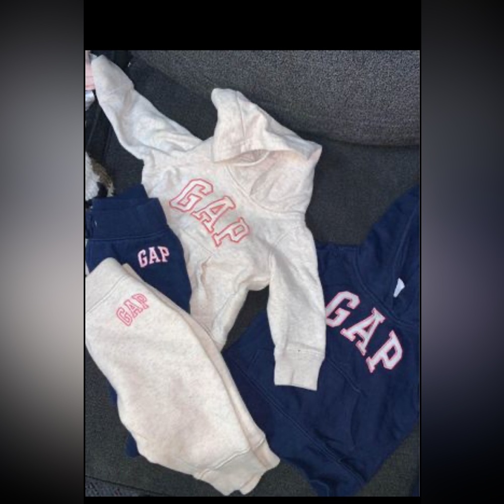 Baby gap outfits